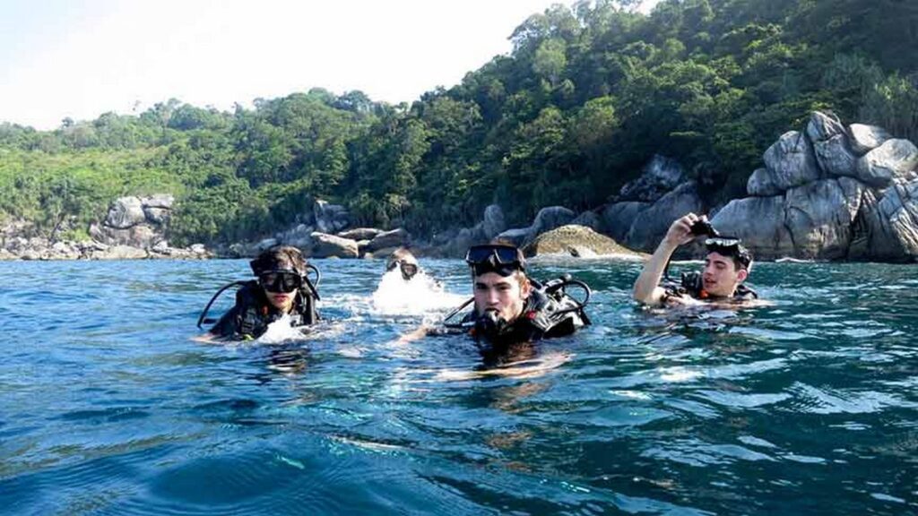 DIVING COURSES IN PHUKET 