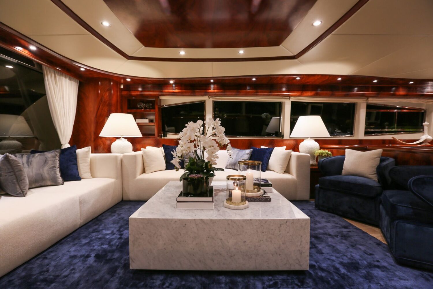 Astondoa 102 GLX Charter Superyacht