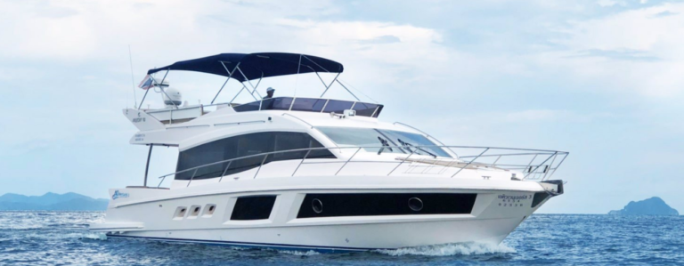 Yacht for rent - charter