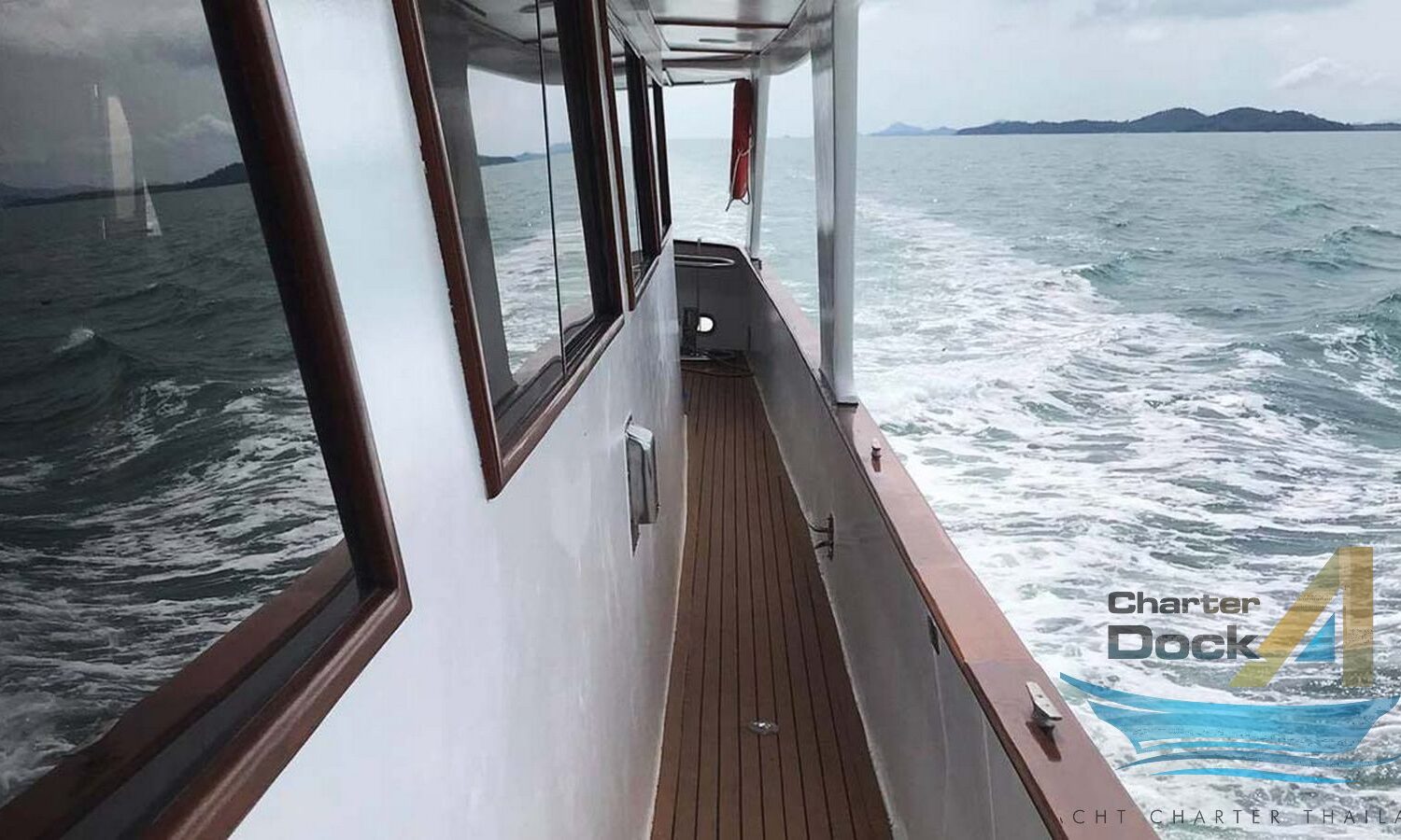 Phuket-yacht-boat-rent