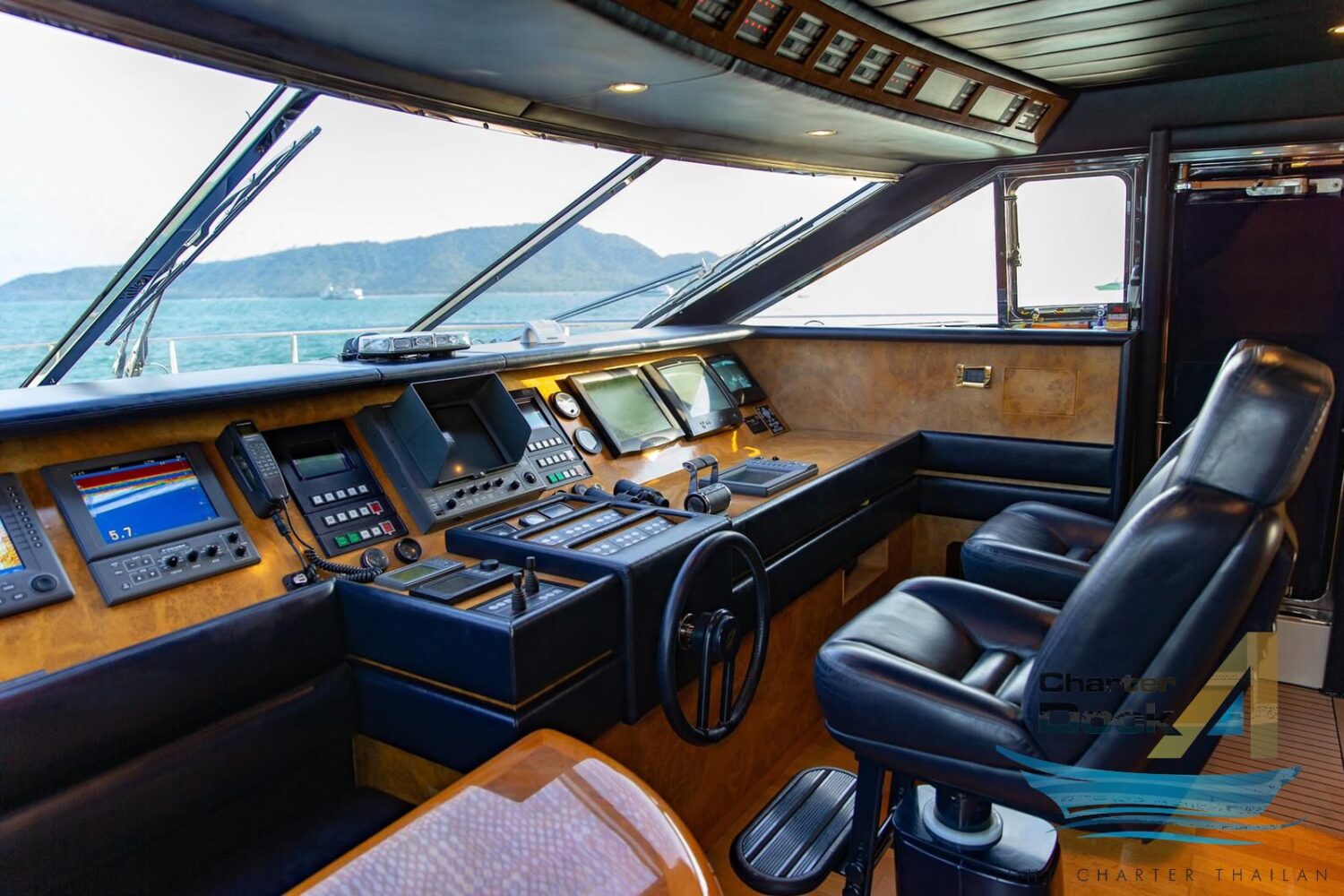 Technema 89 Charter Motor Yacht
