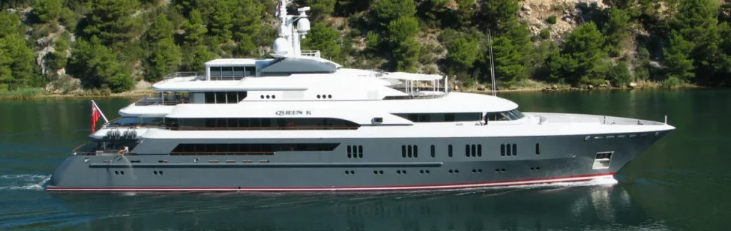 At least 5 superyachts belonging to Russian billionaires