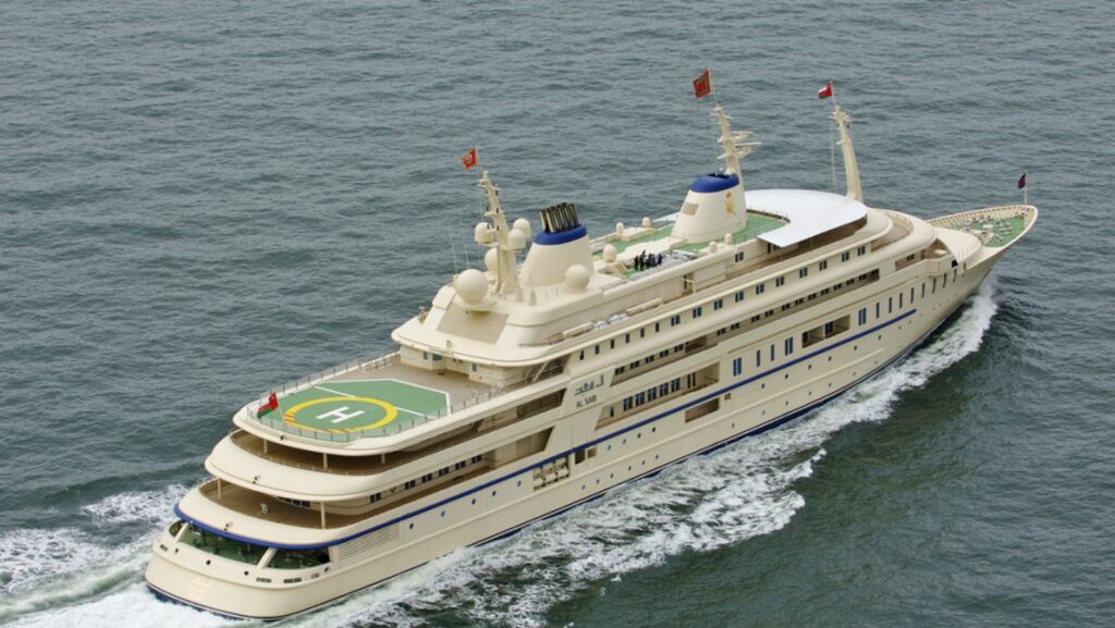 biggest yacht al said - Top 10 BIGGEST YACHTS in the World – 2022